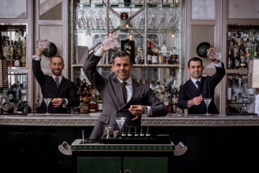 Expat Connaught Bar a Londra
