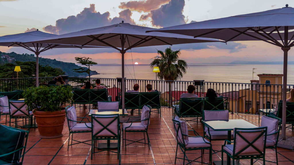 Terrazza del Grand Hotel La Favorita per l'evento The Berry Edit
