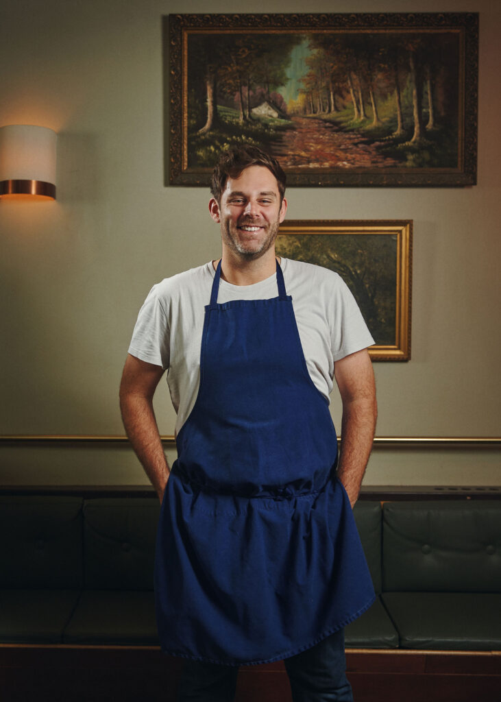 Hyacinthe Lescoët, proprietario di The Cambridge Public House e Little Red Door a Parigi