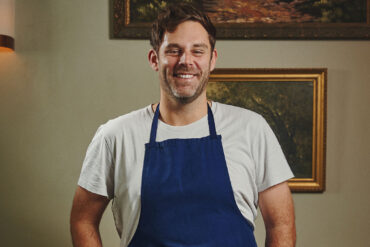 Hyacinthe Lescoët, proprietario di The Cambridge Public House e Little Red Door di Parigi