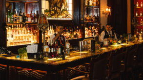 Il Bar de Lima mantiene l’atmosfera di una casona storica