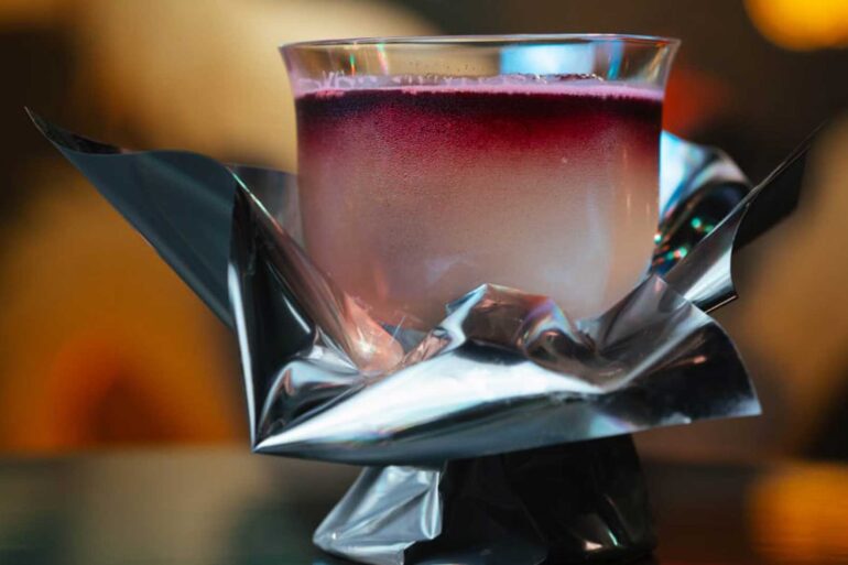 Drink Tres Monos Hotel Bar