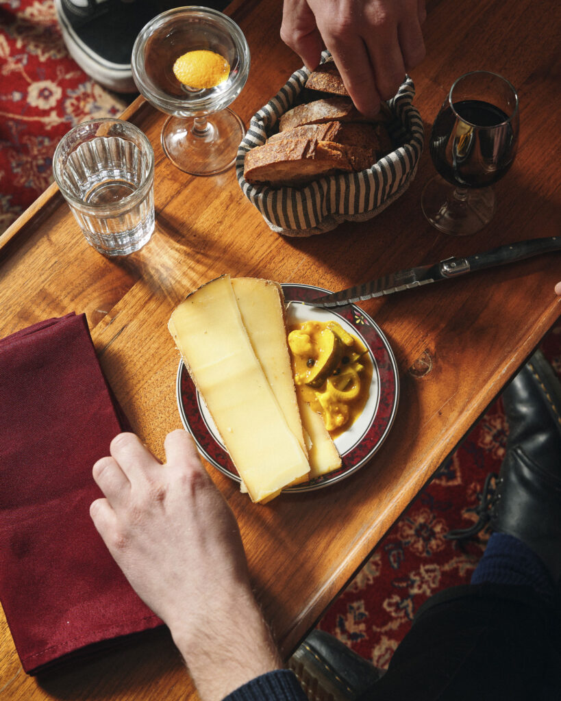 I formaggi da accompagnare all’offerta cocktail di he Cambridge Public
House Parigi