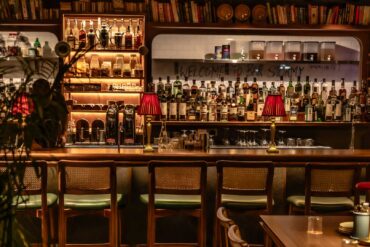 Bar Stormy sedute al bancone