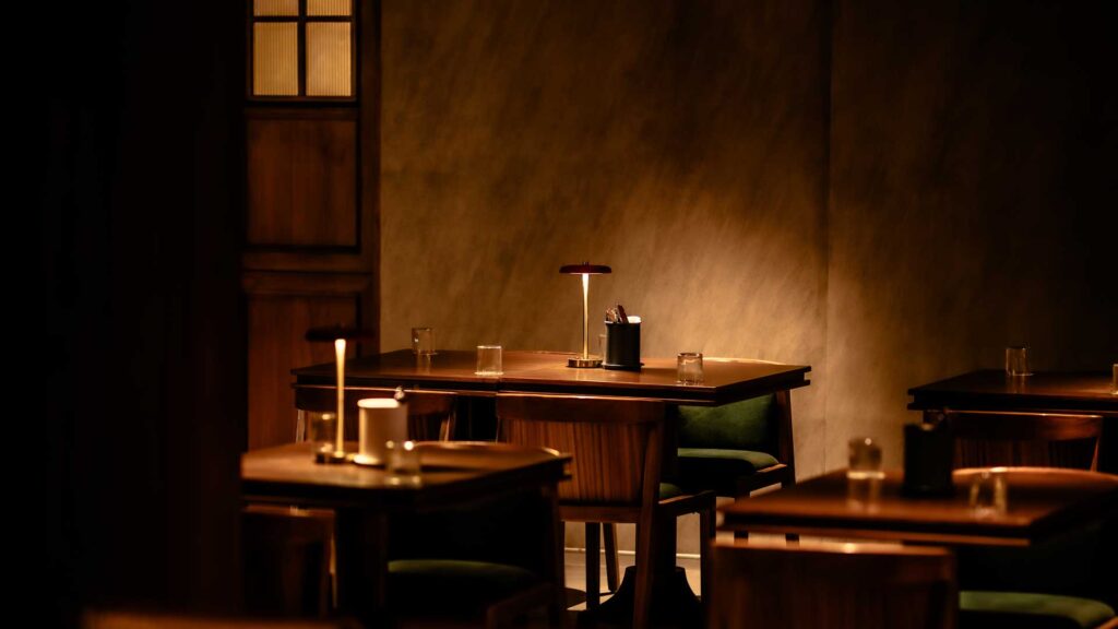 Bar Stormy tavoli interni