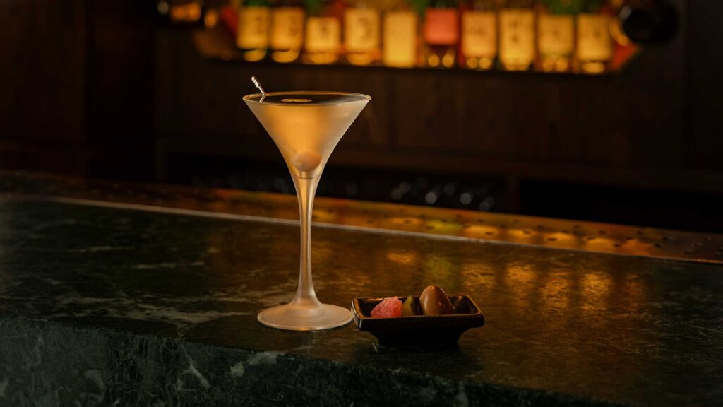Gibson cocktail