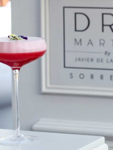 Il cocktail Summer Flower del Dry Martini di Sorrento